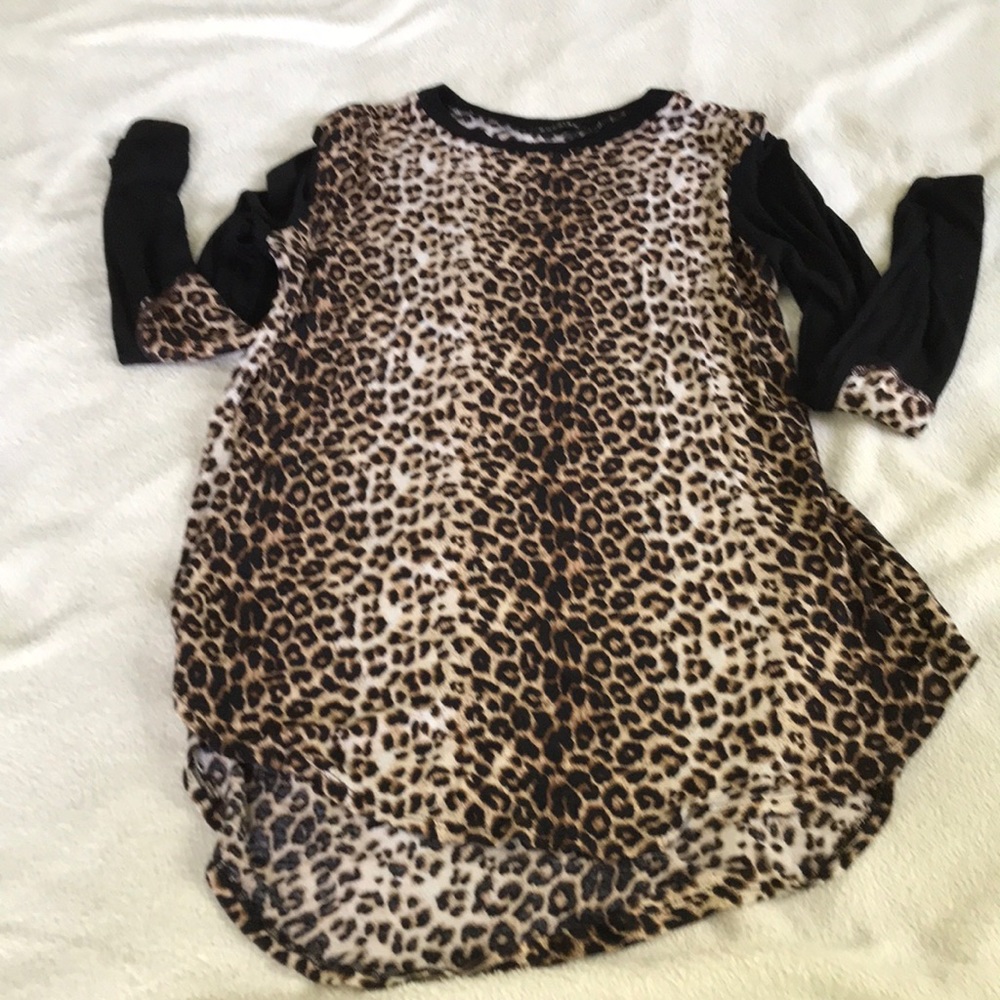 Long sleeve elbow patch blouse